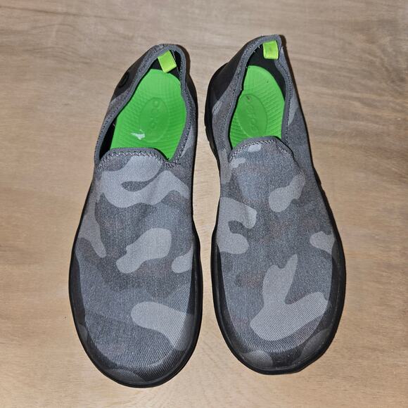 Oofos OOmg camo women 9 slip on - Picture 1 of 7